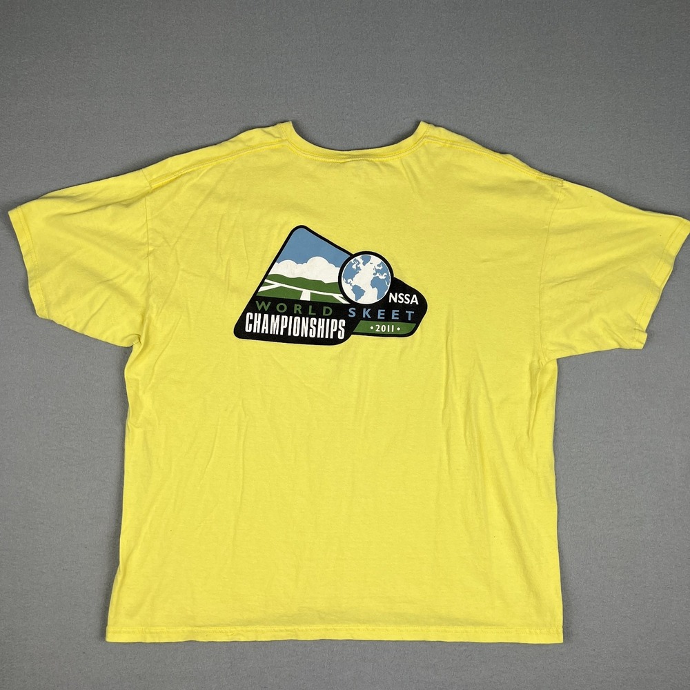 World Skeet Shooting Championship T Shirt Mens 2XL 2011‎ NSSA Yellow Crewneck
